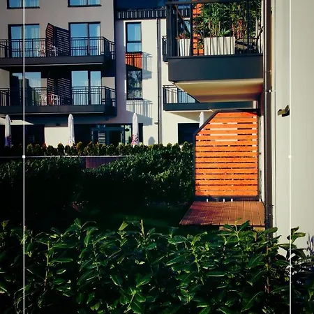 Bel Mare Patio And Garden C110 公寓 米兹多洛杰